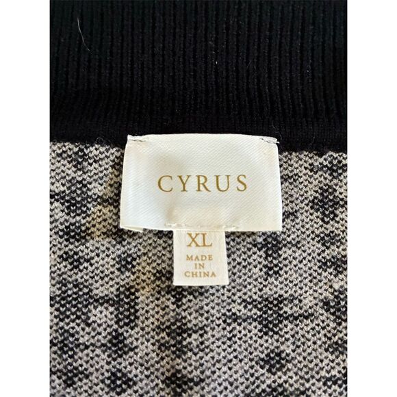 Cyrus Women's XL Black Check Knit Cardigan Sweater - Picture 8 of 10